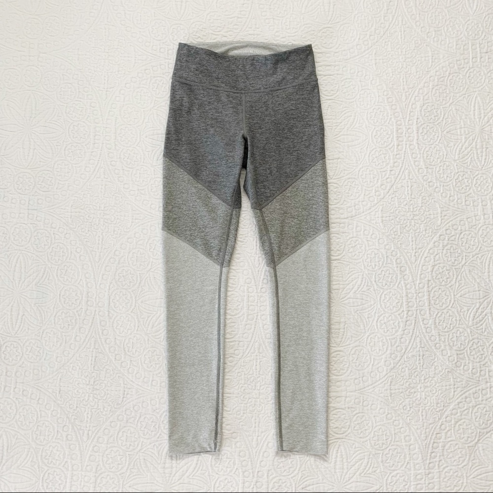 Outdoor Voices Springs 7/8 Legging‎ - Picture 3 of 7